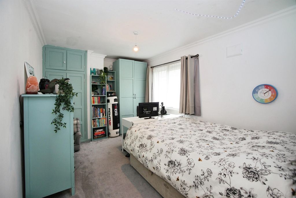 Additional image 15 of 4 bed semi-detached house for saleMorris Avenue, Llanishen, Cardiff CF14
