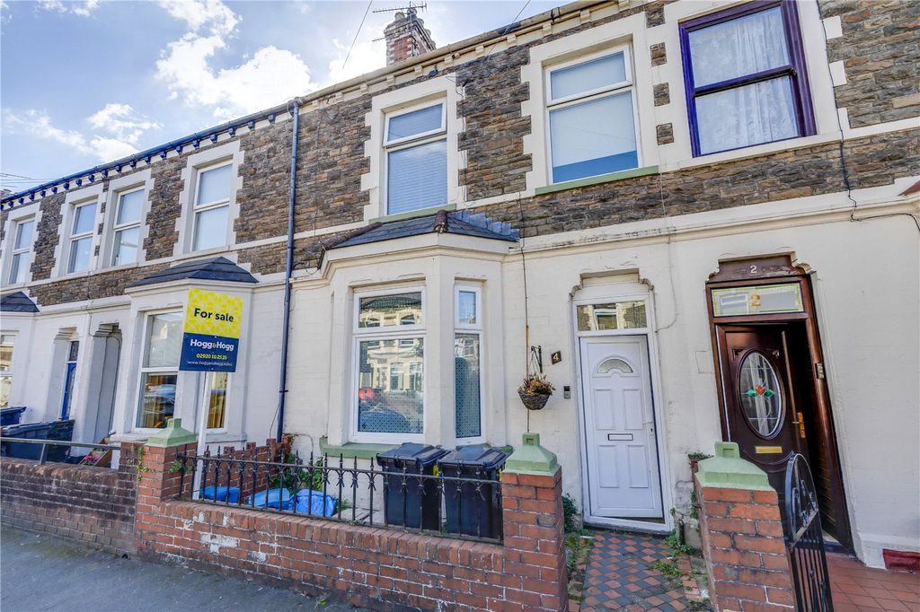 2 bed maisonette for saleSeymour Street, Splott, Cardiff CF24