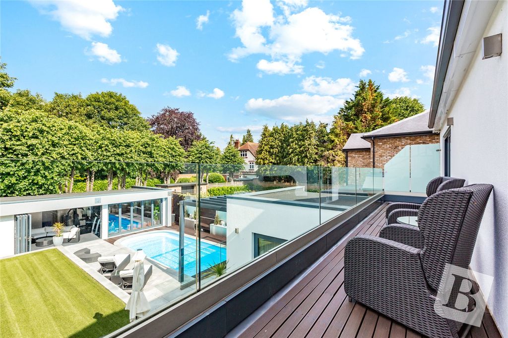 Additional image 12 of 5 bed detached house for saleNelmes Road, Emerson Park RM11