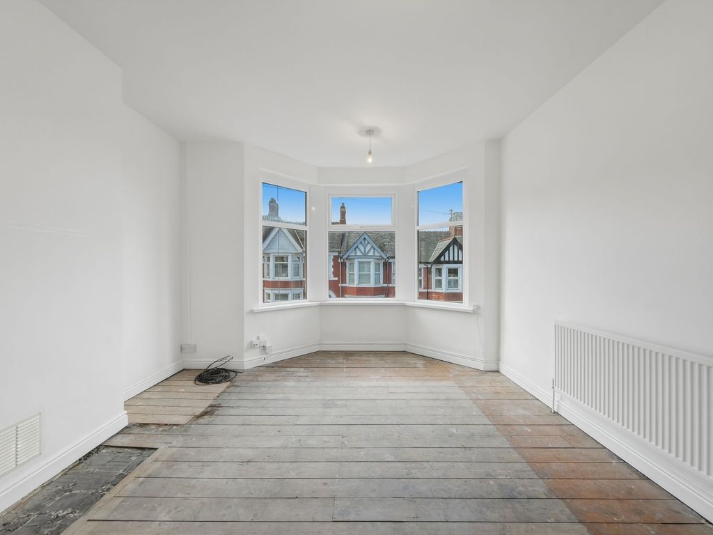 Additional image 5 of 2 bed flat for saleRichmond Road, Newport NP19