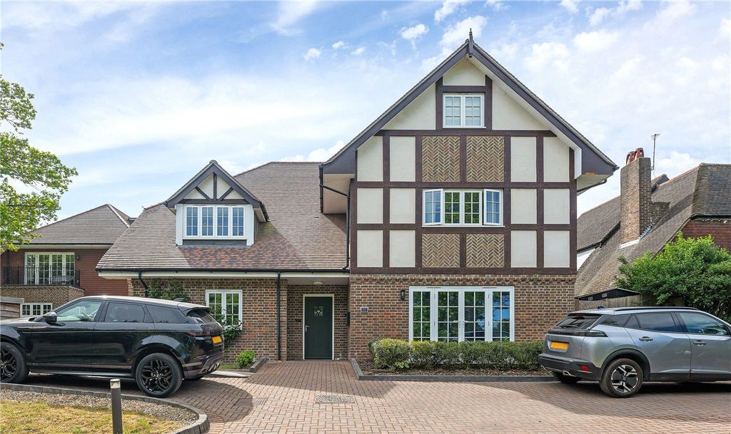 2 bed flat for saleThe Avenue, Beckenham BR3