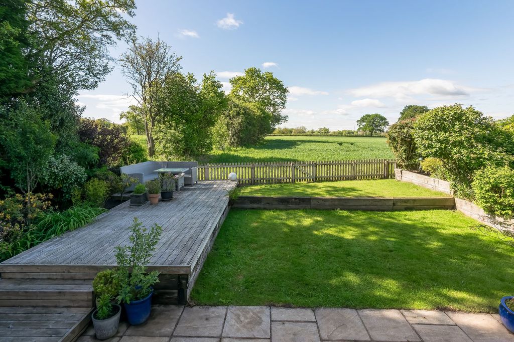 Additional image 2 of 5 bed detached house for saleDownesway, Alderley Edge SK9