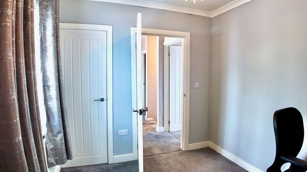 Additional image 31 of 3 bed semi-detached house for saleBronawelon Terrace, Crumlin NP11