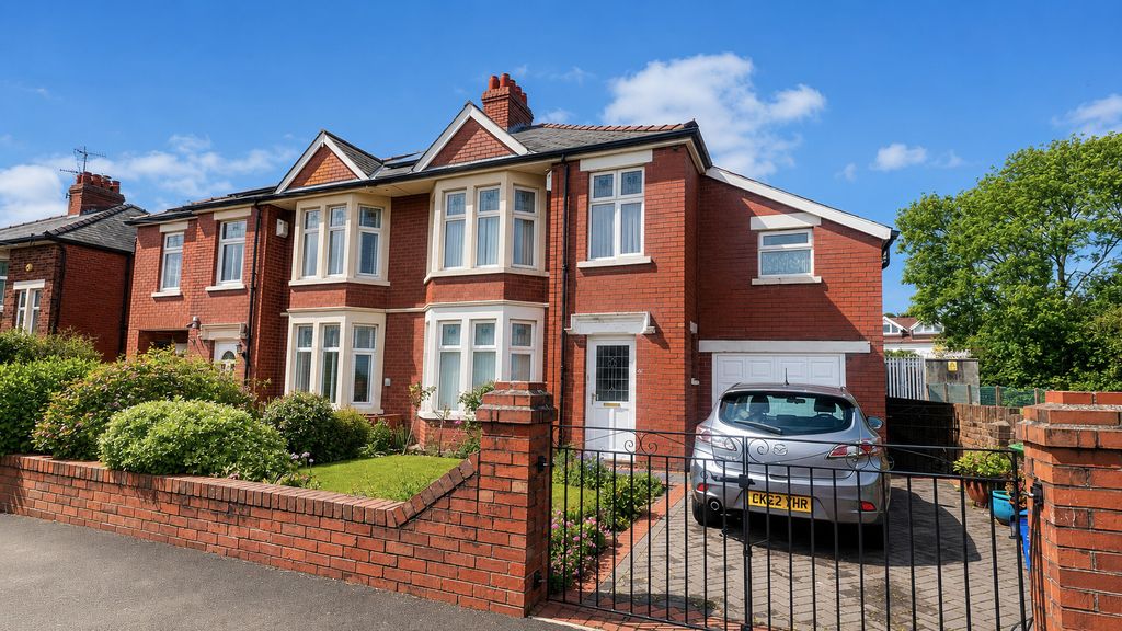 4 bed semi-detached house for saleCaedelyn Road, Whitchurch, Cardiff CF14