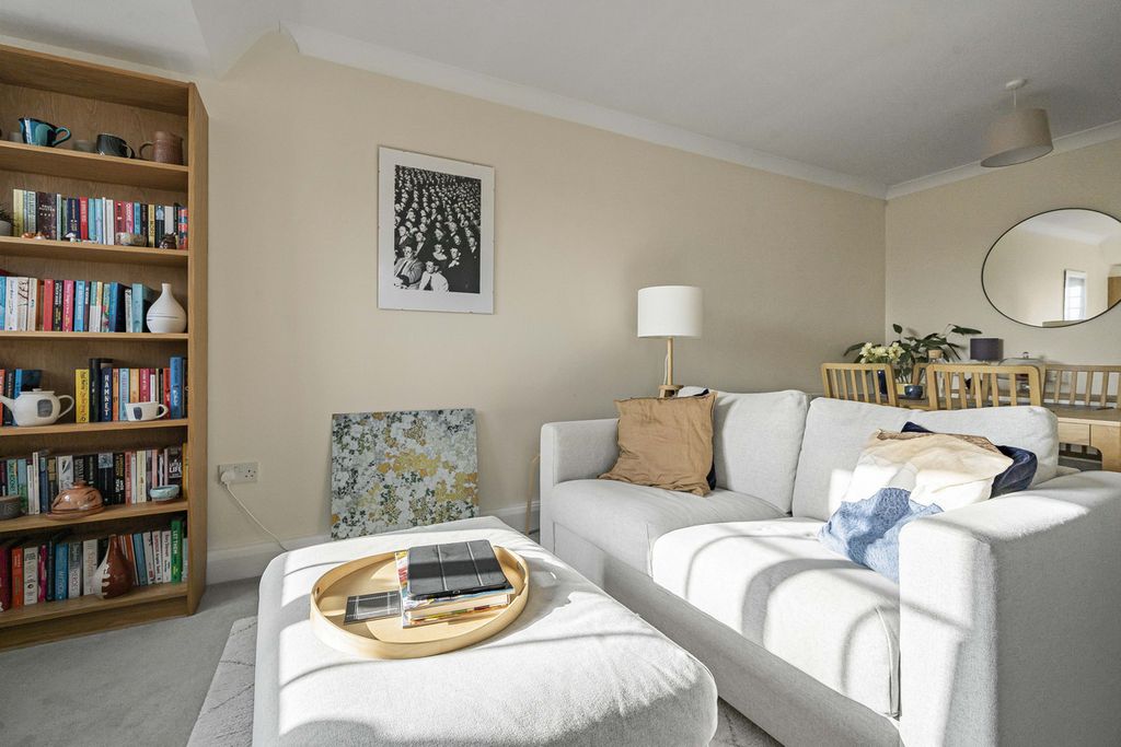 Additional image 4 of 2 bed flat for saleRiver View Terrace, Abingdon OX14