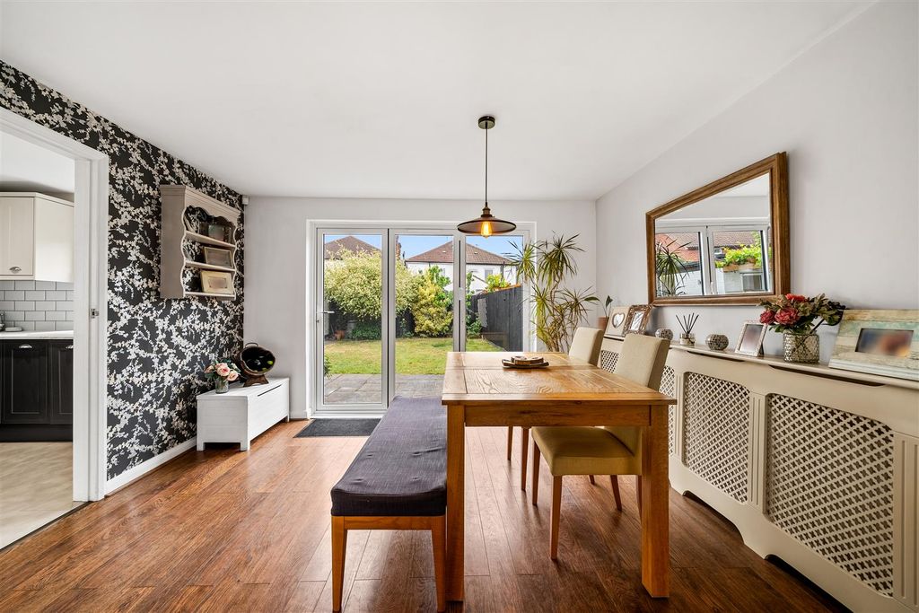 Additional image 4 of 3 bed semi-detached house for saleGarden Close, Addlestone KT15