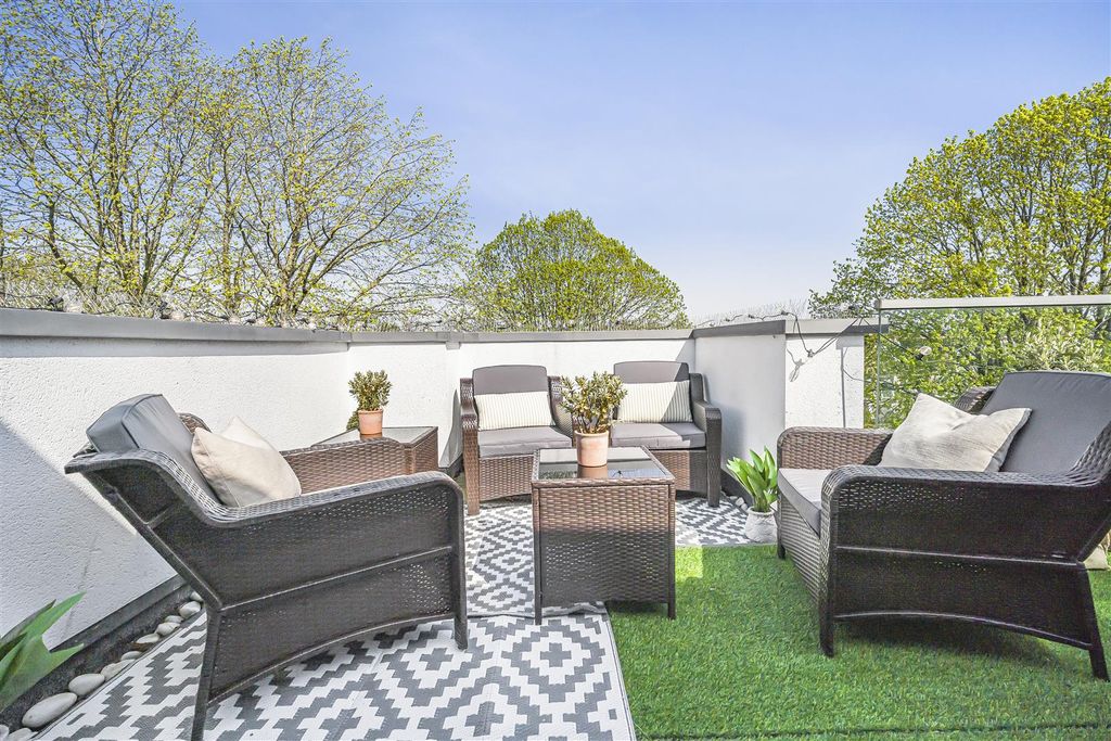 Additional image 4 of 4 bed town house for saleConway Road, Pontcanna, Cardiff CF11