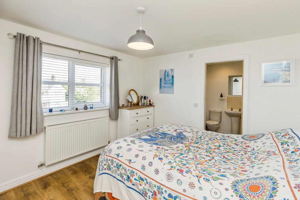 Additional image 16 of 2 bed flat for saleHolywell Road, Mold, Clwyd CH7