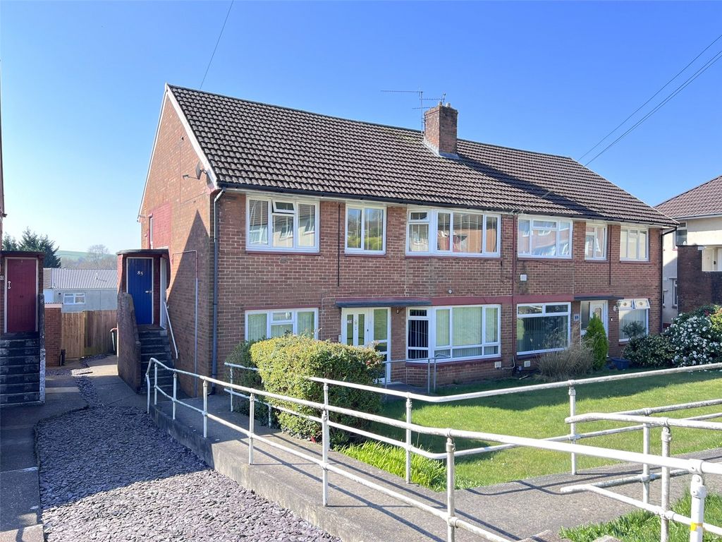 2 bed flat for saleEbenezer Drive, Rogerstone, Newport NP10