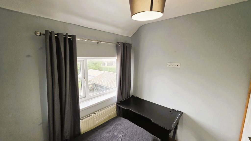 Additional image 19 of 4 bed semi-detached house for saleSchool Road, Llanelli SA15