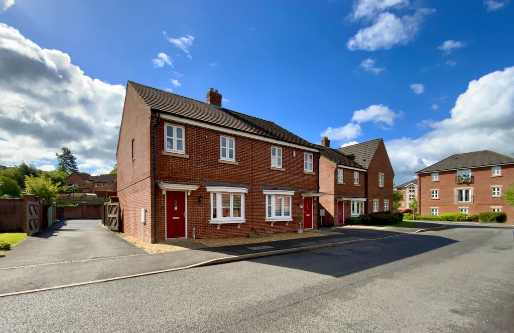 3 bed semi-detached house for saleBernard Gadsby Close, With Parking, Ashbourne DE6