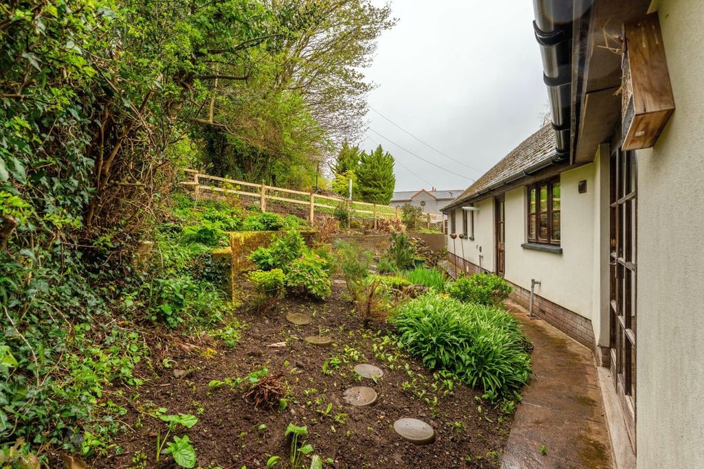 Additional image 15 of 3 bed detached bungalow for saleOld Trap Road, Gilwern, Abergavenny NP7