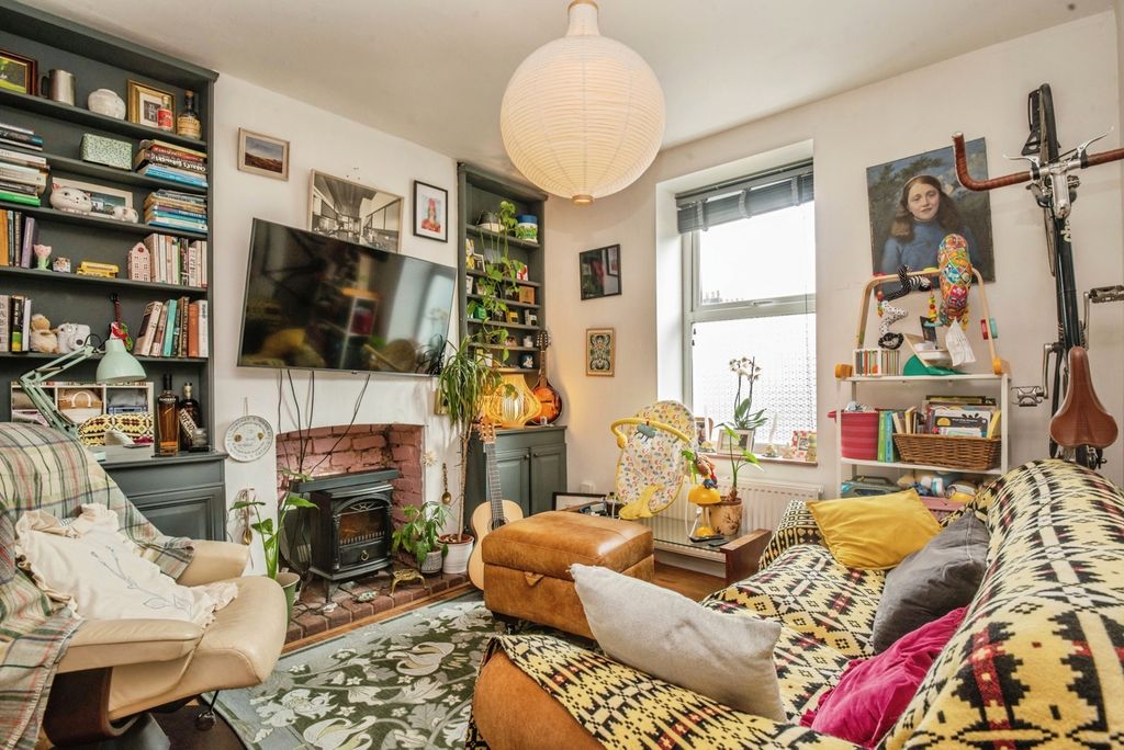 Additional image 8 of 2 bed end terrace house for saleKerrycroy Street, Cardiff CF24