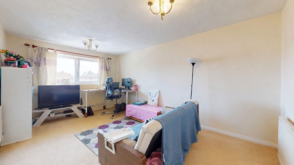 Additional image 2 of 1 bed flat for saleHeath Mead, Heath, Cardiff CF14
