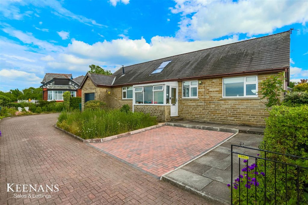 Additional image 17 of 4 bed detached house for salePark Crescent, Accrington BB5