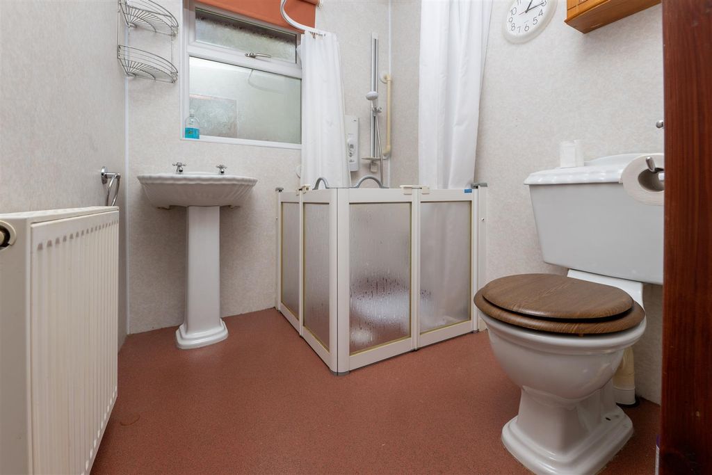 Additional image 8 of 2 bed semi-detached house for sale28 Murray Place, Smithton, Inverness IV2