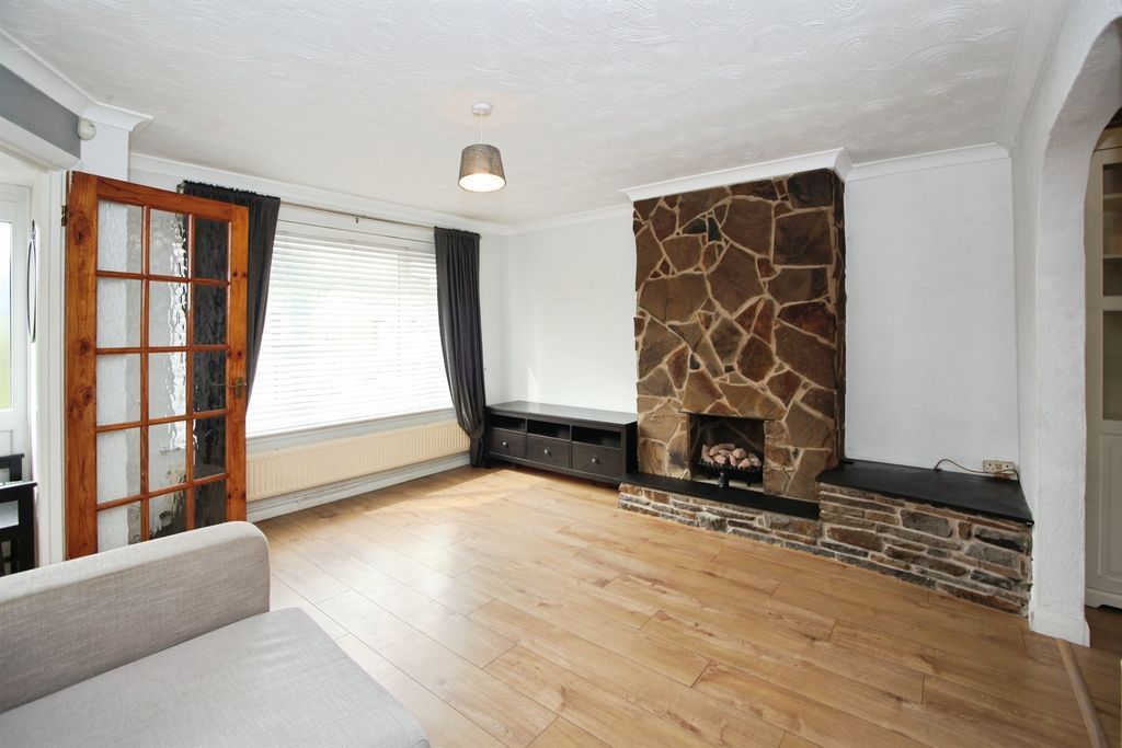 Additional image 3 of 3 bed semi-detached house for saleLon-Y-Waun, Caerphilly CF83