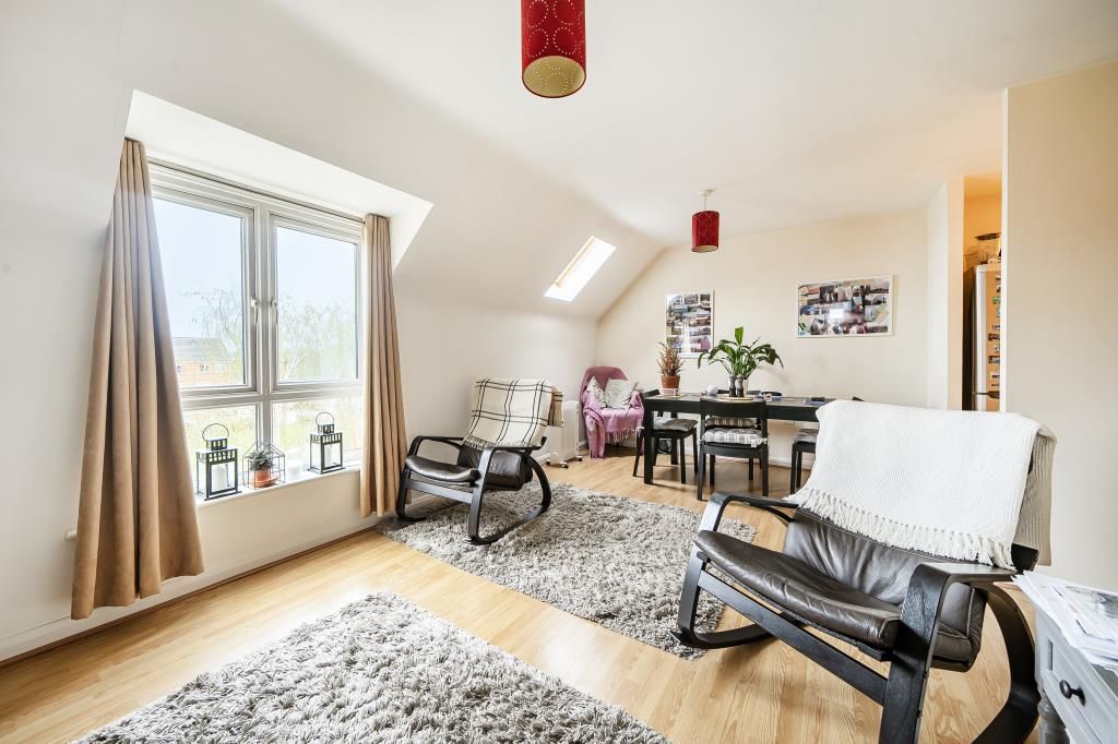 Additional image 2 of 2 bed flat for saleBanbury, Oxfordshire OX16
