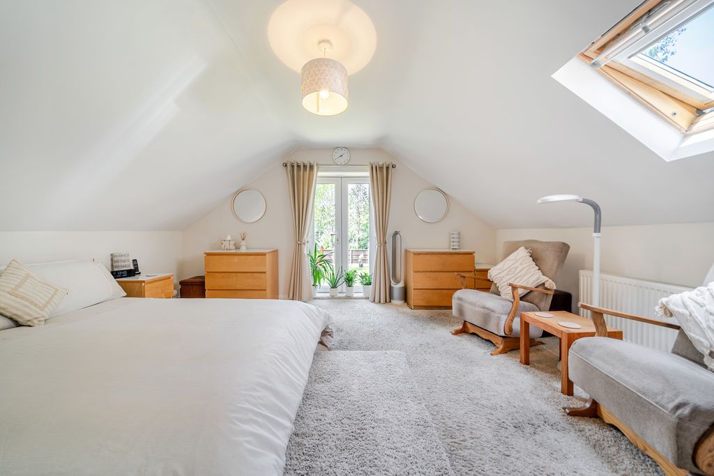 Additional image 19 of 4 bed detached house for saleHartshill, Bedford MK41