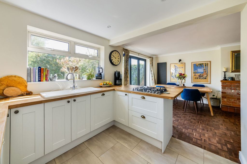 Additional image 3 of 3 bed semi-detached house for saleFrilsham Street, Sutton Courtenay OX14