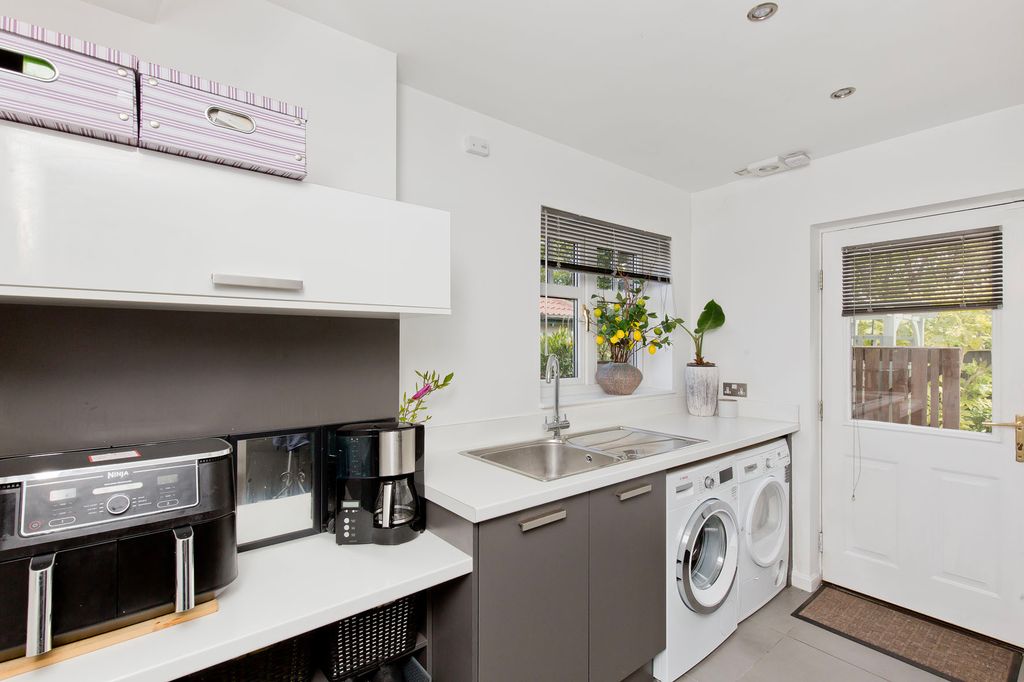 Additional image 12 of 5 bed detached house for sale24 Ravelrig Gait, Balerno, Edinburgh EH14