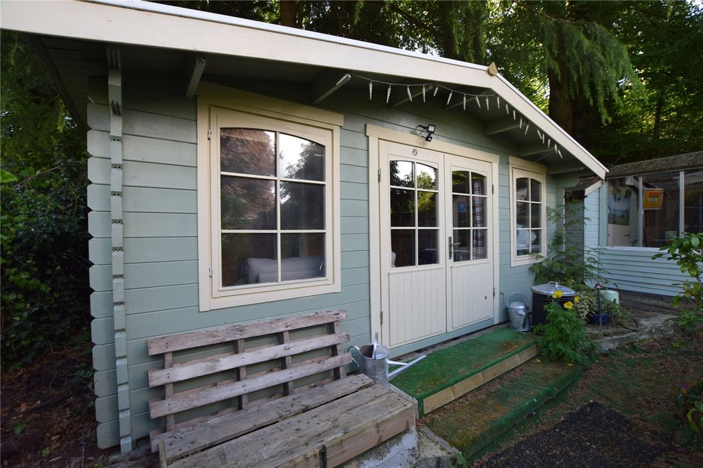 Additional image 35 of 3 bed detached house for saleChawton Park Road, Alton, Hampshire GU34