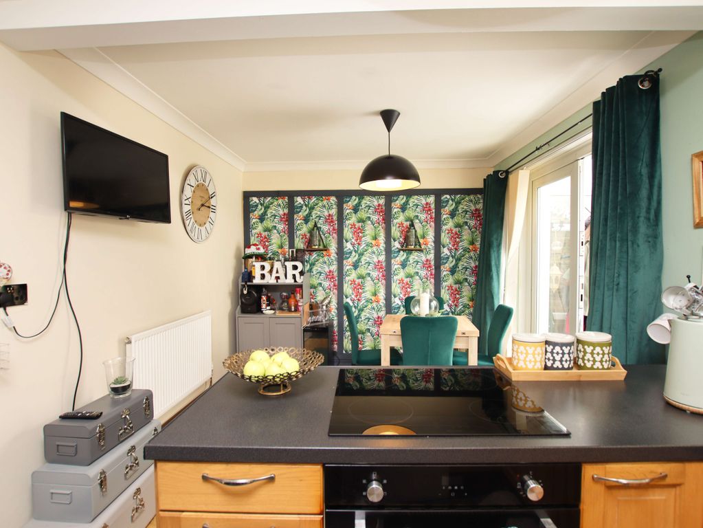 Additional image 7 of 4 bed semi-detached house for saleSt. Annes Gardens, Maesycwmmer CF82