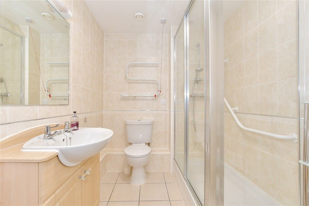 Additional image 9 of 1 bed flat for saleQueens Street, Arundel, West Sussex BN18