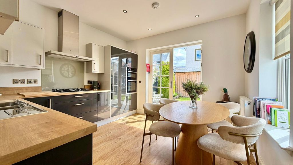Additional image 7 of 3 bed semi-detached house for sale19 Hillhead Road, Tornagrain, Inverness IV2