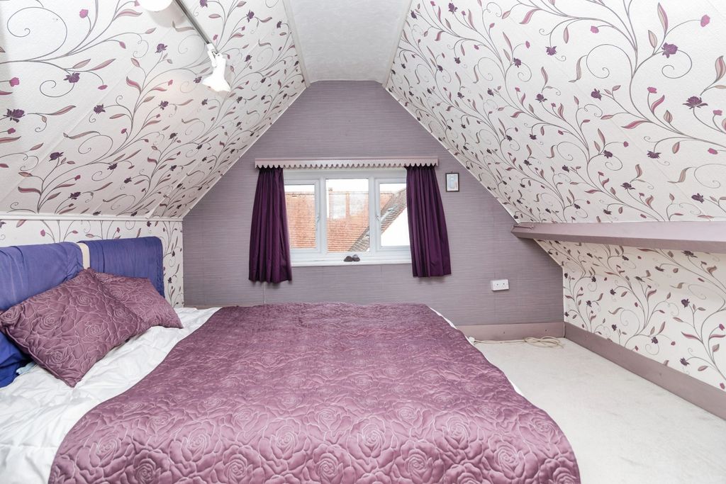 Additional image 19 of 5 bed detached house for saleUpper Grange Road, Beccles, Suffolk NR34