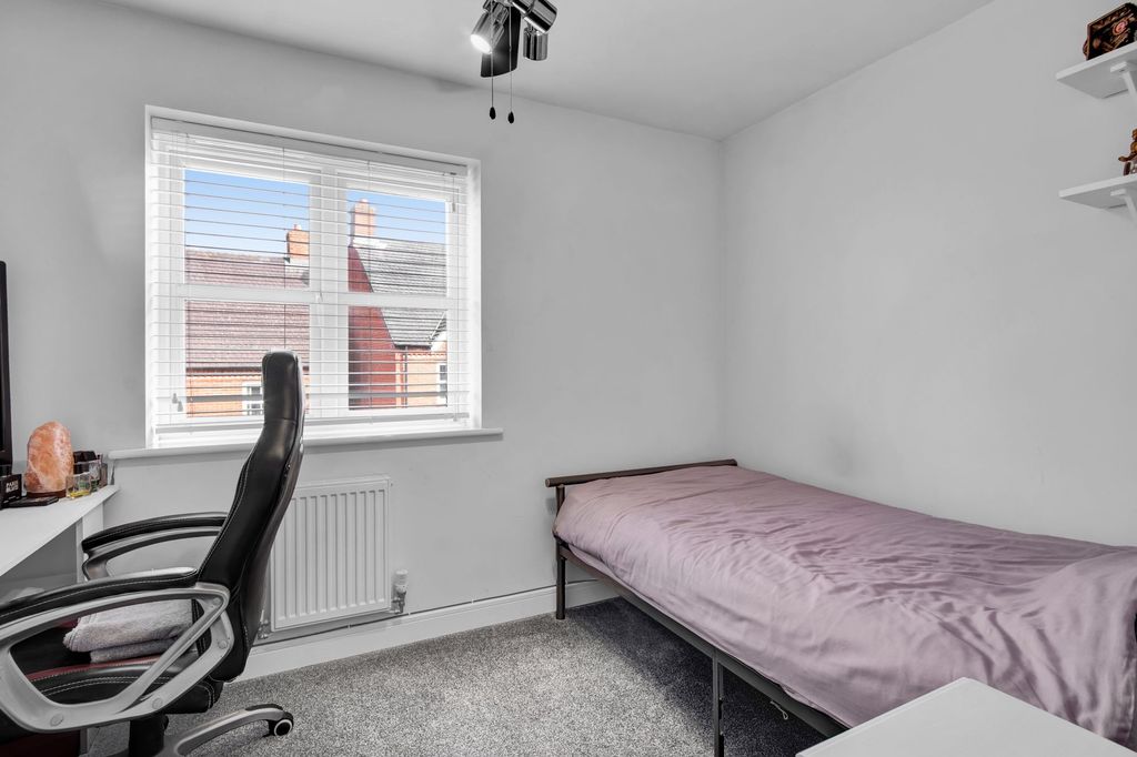 Additional image 17 of 5 bed detached house for saleSpitfire Road, Castle Donington DE74