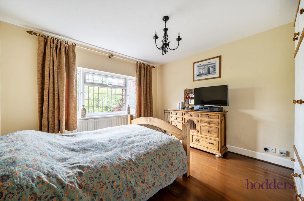Additional image 5 of 3 bed detached house for saleWoodham Lane, New Haw, Surrey KT15