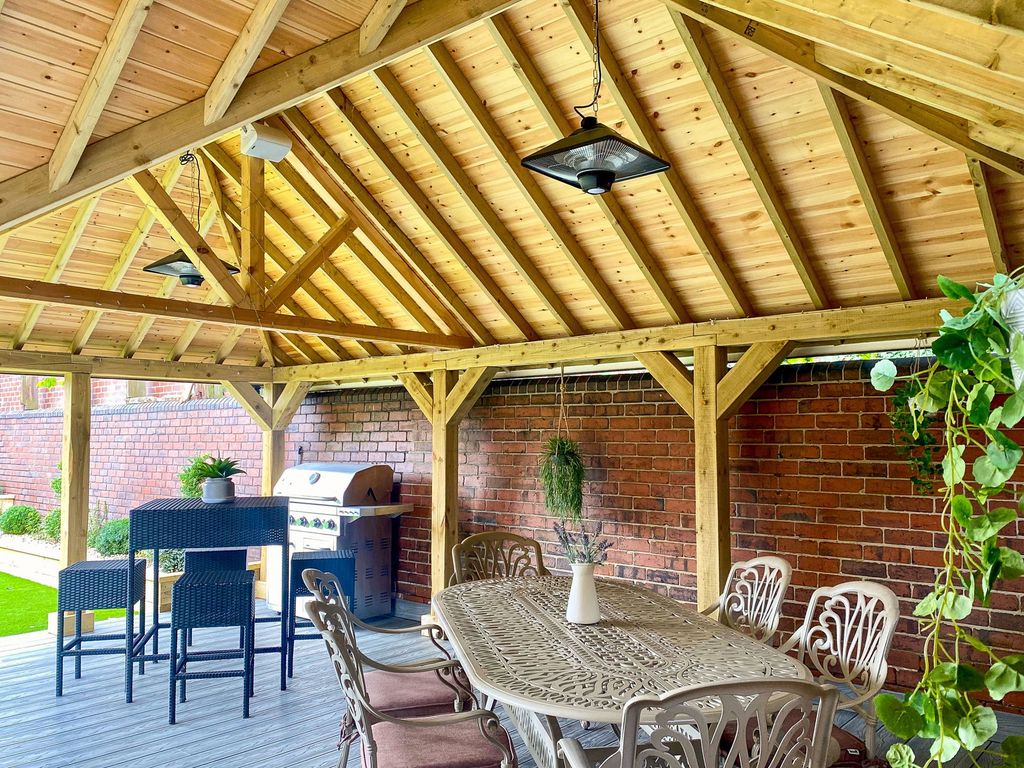 Additional image 54 of 5 bed semi-detached house for saleChurch Street, Brierley, Barnsley S72