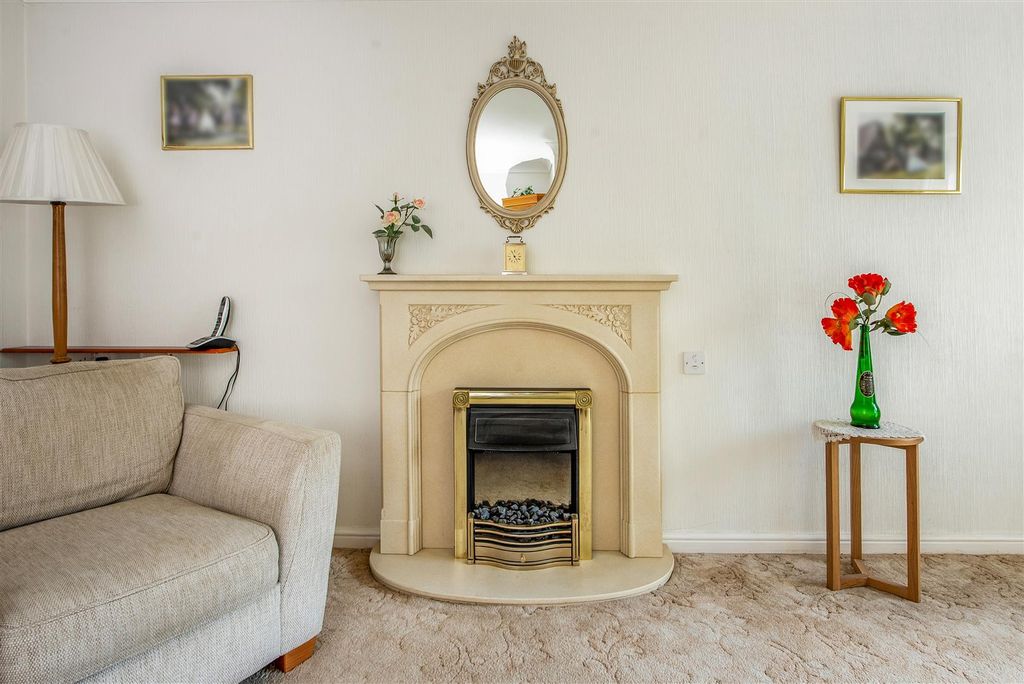 Additional image 2 of 2 bed flat for saleOld Winton Road, Andover SP10