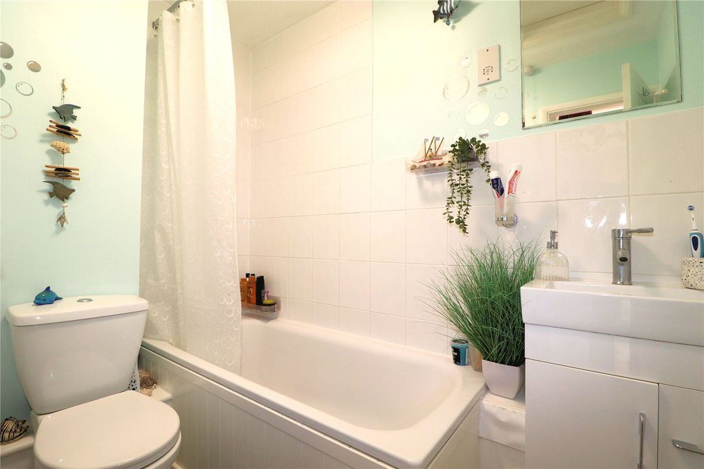 Additional image 5 of 2 bed end terrace house for saleWoking, Surrey GU21