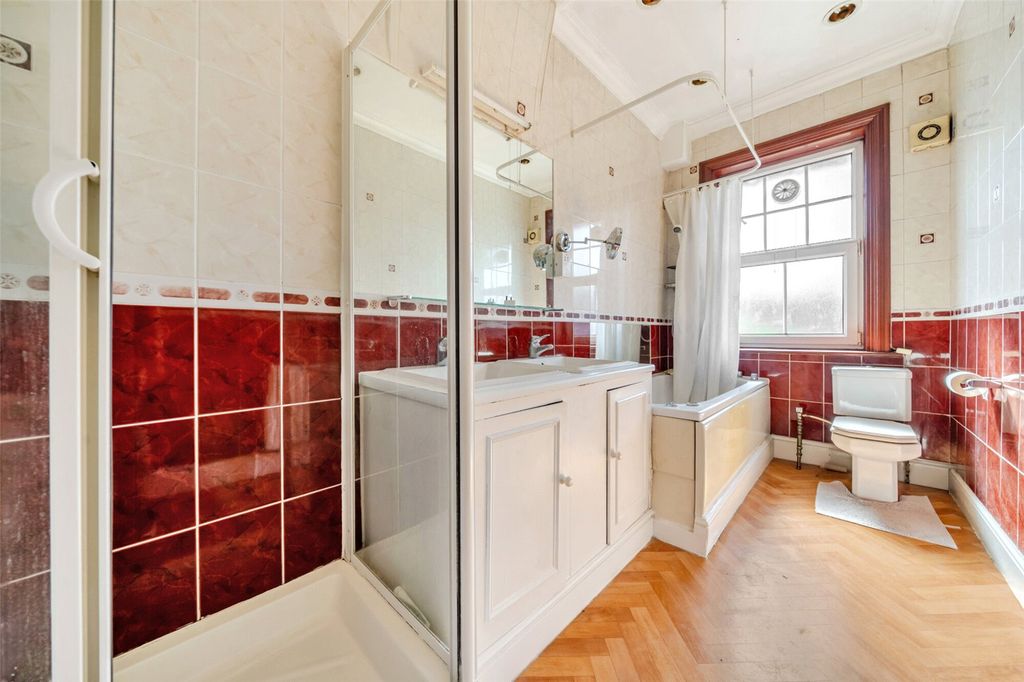 Additional image 11 of 7 bed detached house for saleBroomfield Road, Bexleyheath DA6