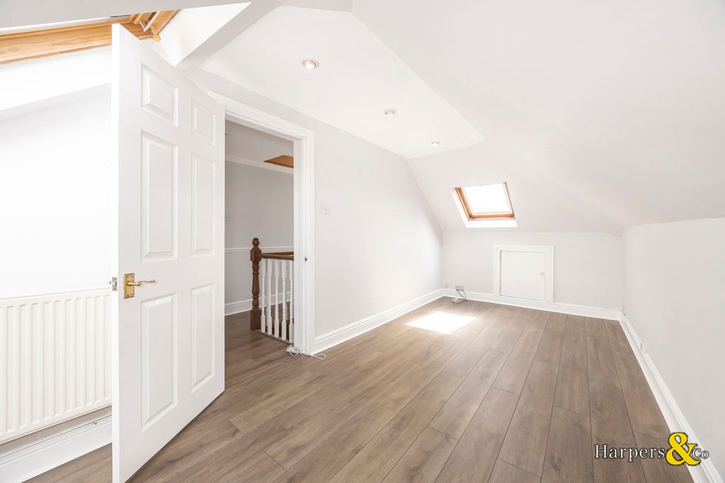 Additional image 14 of 5 bed detached bungalow for saleBaldwyns Park, Bexley DA5