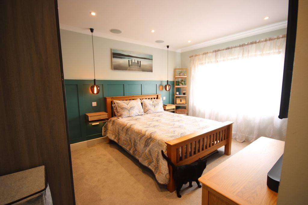 Additional image 12 of 2 bed flat for saleElizabeth Close, St Brelade JE3