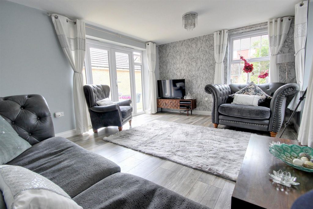 Additional image 5 of 4 bed detached house for saleNewman Avenue, Beverley HU17