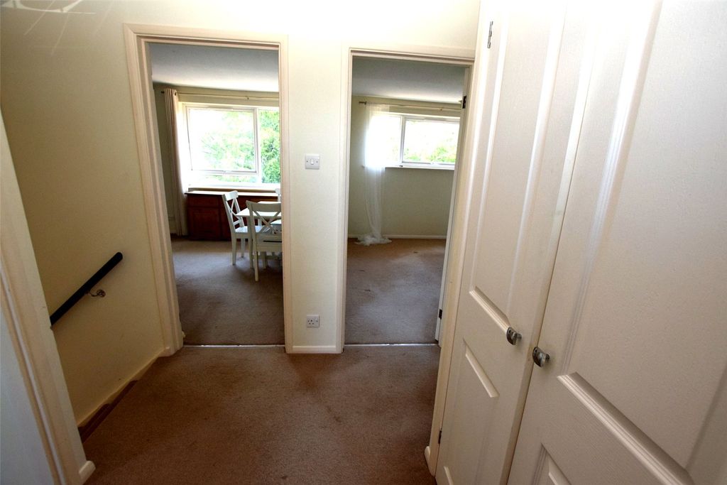 Additional image 5 of 2 bed maisonette for saleBeechwood Road, Alton, Hampshire GU34