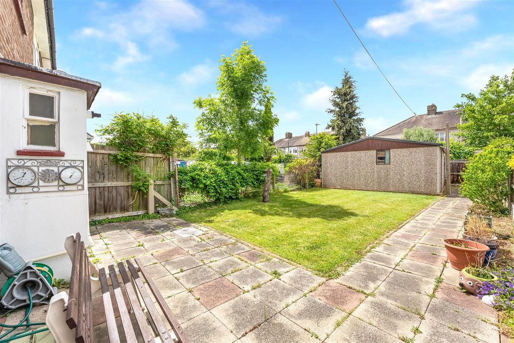 Additional image 19 of 3 bed terraced house for saleSouthwold Drive, Barking IG11