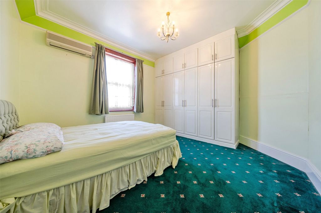 Additional image 12 of 7 bed detached house for saleBroomfield Road, Bexleyheath DA6