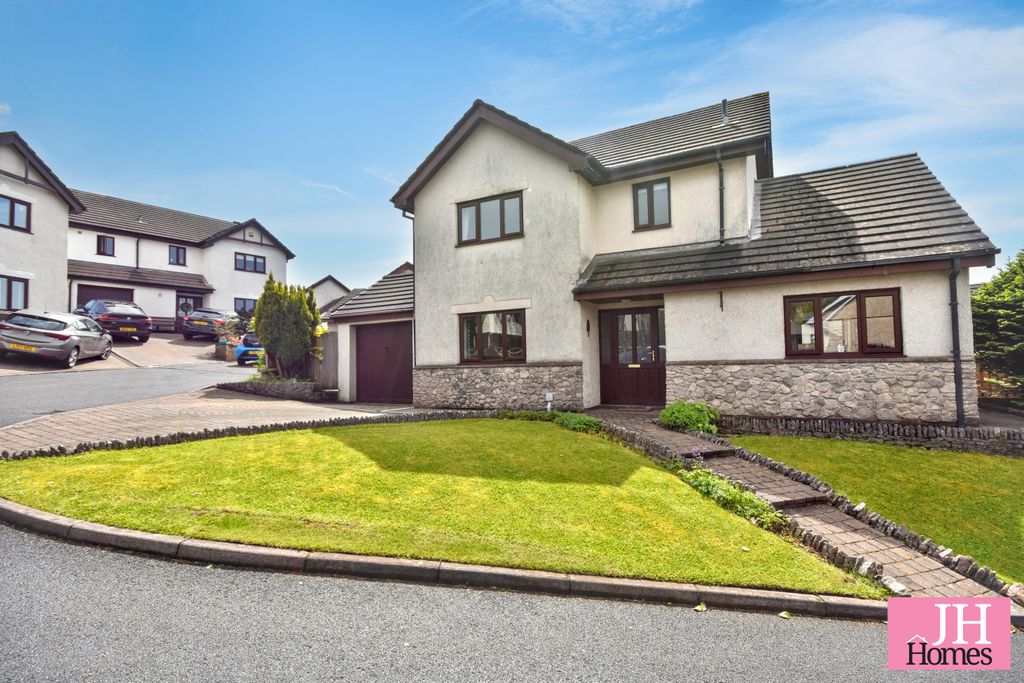 3 bed detached house for saleLevens Close, Dalton-In-Furness, Cumbria LA15