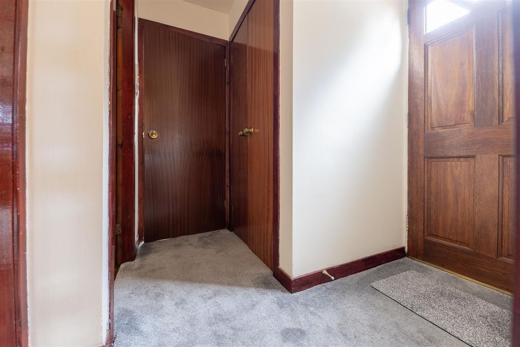 Additional image 6 of 2 bed semi-detached house for sale28 Murray Place, Smithton, Inverness IV2