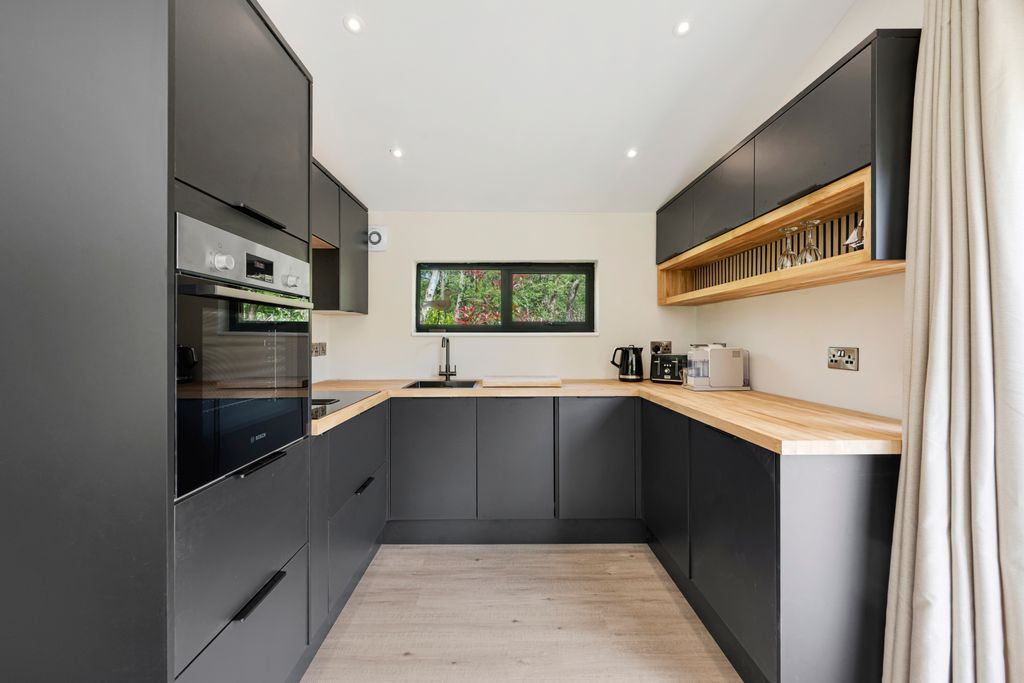 Additional image 38 of 5 bed bungalow for saleKnutsford Road, Alderley Edge, Cheshire SK9