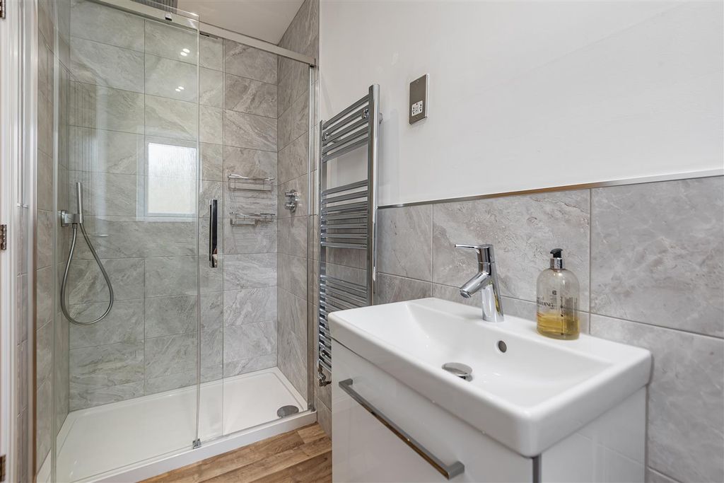 Additional image 13 of 5 bed detached house for saleMerlin Drive, Barnard Castle DL12