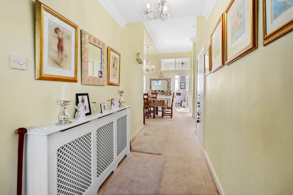 Additional image 8 of 4 bed flat for saleKnole Road, Bexhill-On-Sea TN40