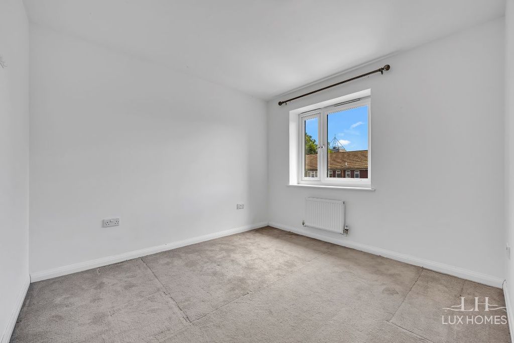 Additional image 18 of 5 bed detached house for salePinnacle Hill, Bexleyheath DA7
