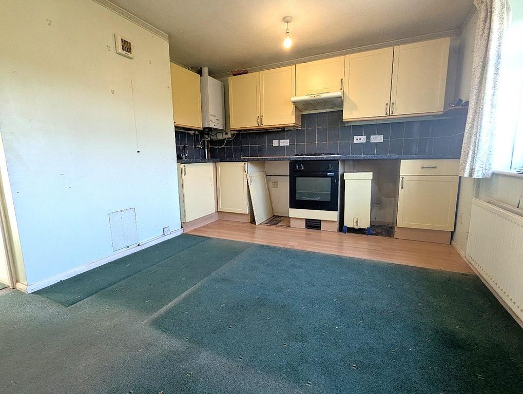 Additional image 2 of 1 bed flat for saleJeals Lane, Sandown PO36