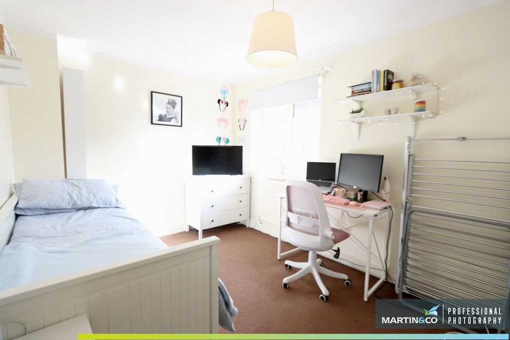 Additional image 7 of 2 bed terraced house for saleCampbell Drive, Windsor Quay CF11